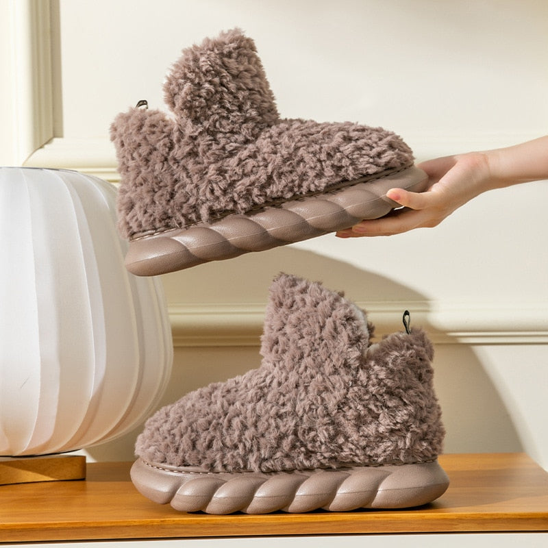 Ultra-soft fleece slippers to keep your feet nice and warm 